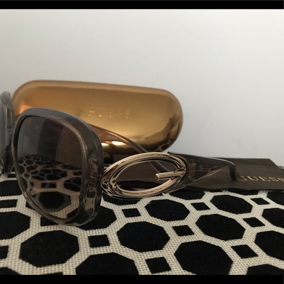 Guess sunglasses - Picture 2 of 3